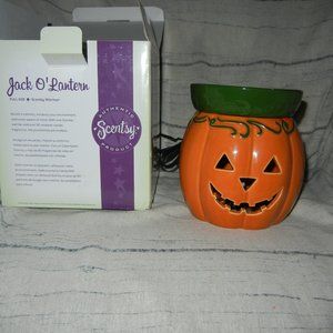 Super Rare HALLOWEEN SCENTSY "Jack O" Lantern  Pumpkin HTF
